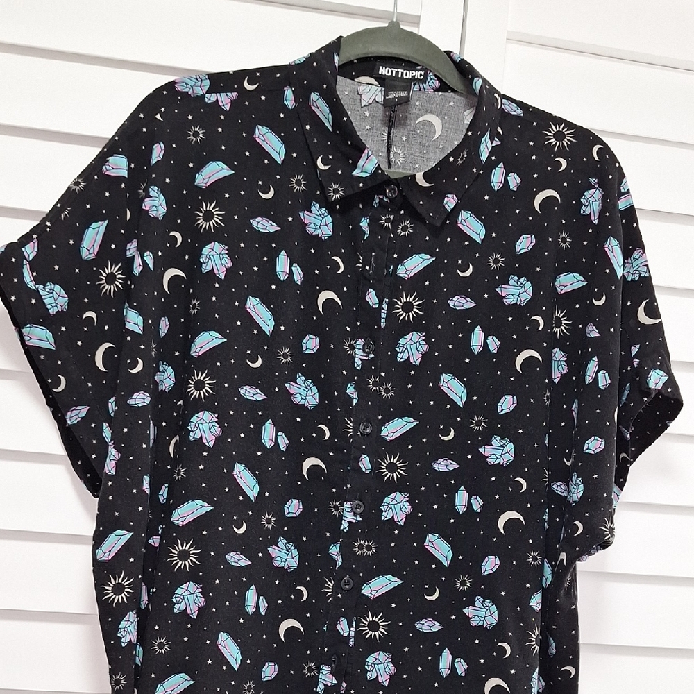 Hot Topic Black and Blue Celestial Blouse Size 1 / XL